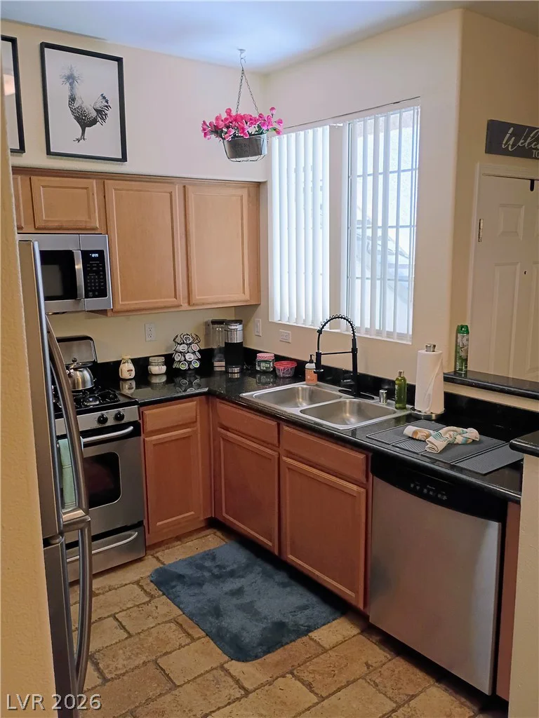 10213 Penrith, Las Vegas, NV 89144