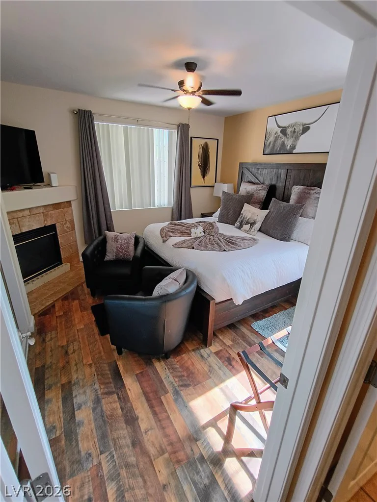 10213 Penrith, Las Vegas, NV 89144