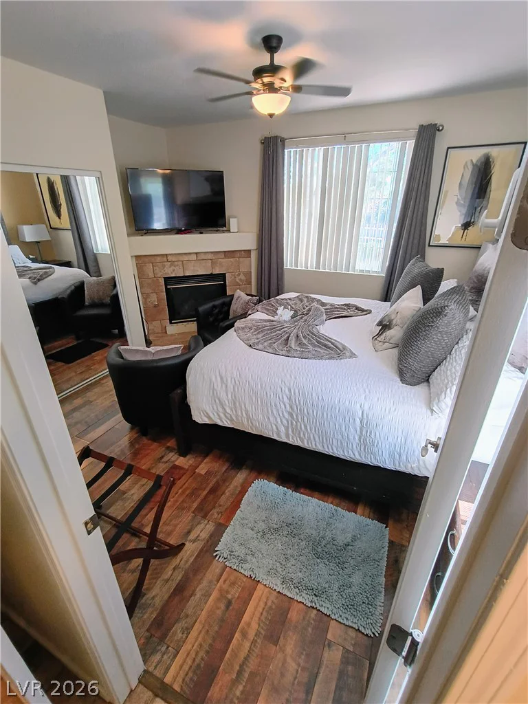 10213 Penrith, Las Vegas, NV 89144