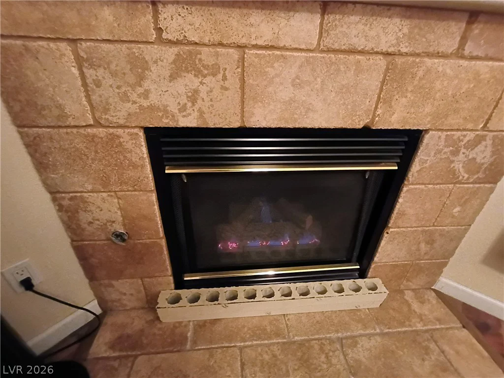 10213 Penrith, Las Vegas, NV 89144