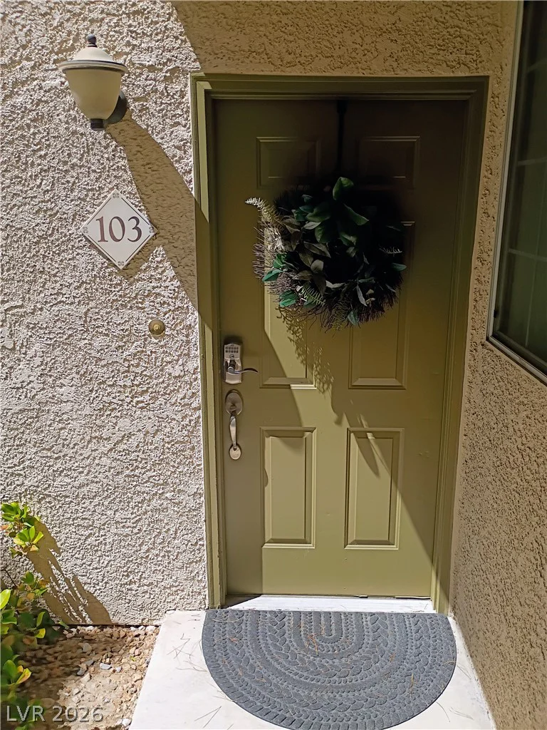 10213 Penrith, Las Vegas, NV 89144