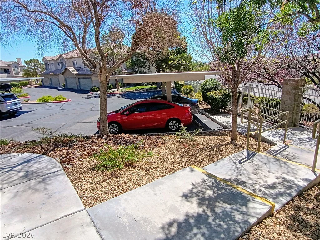 10213 Penrith, Las Vegas, NV 89144
