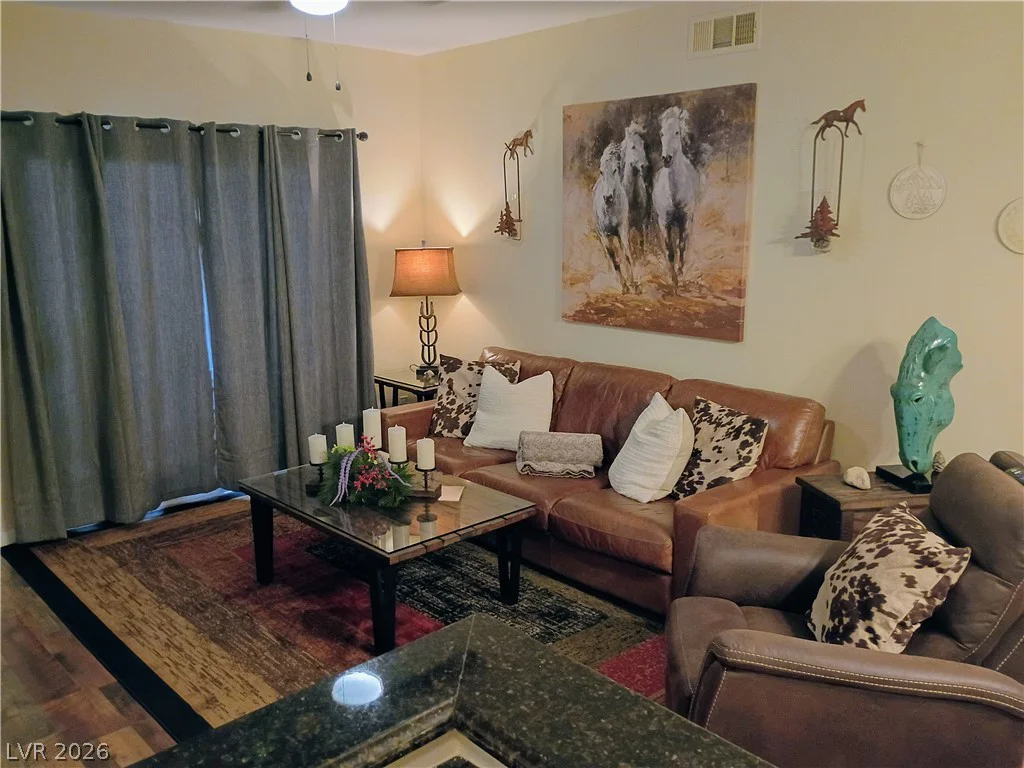 10213 Penrith, Las Vegas, NV 89144