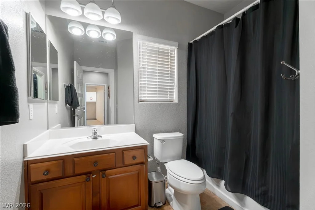 9504 Victory Garden, Las Vegas, NV 89149