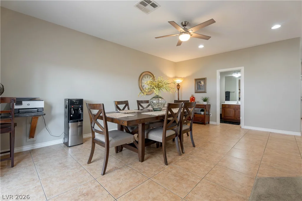 9504 Victory Garden, Las Vegas, NV 89149