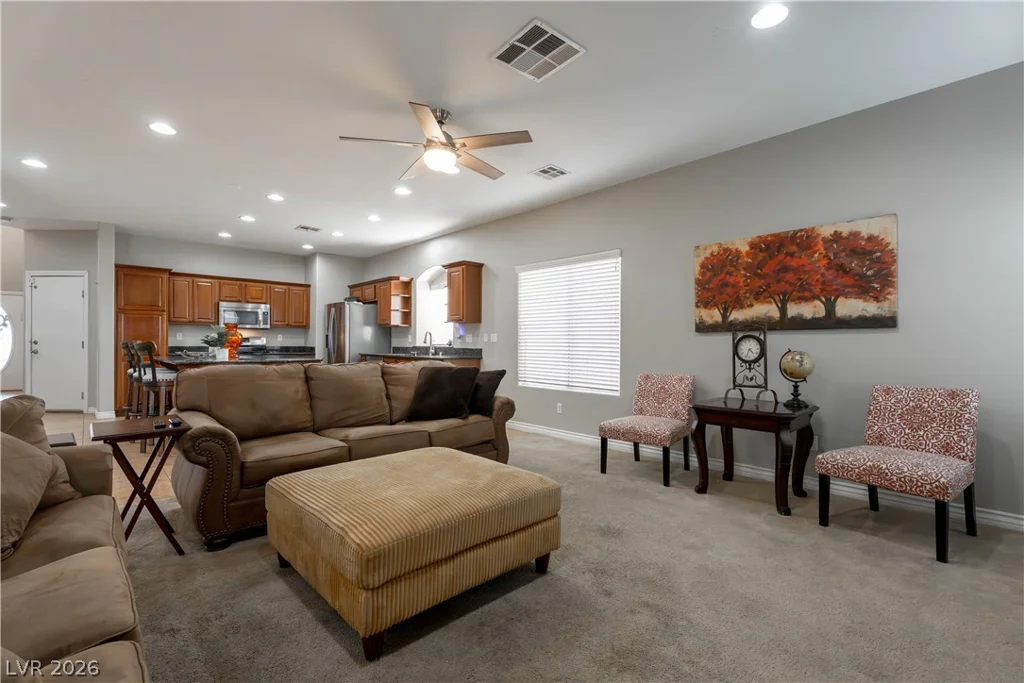 9504 Victory Garden, Las Vegas, NV 89149