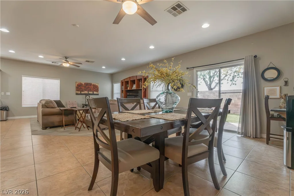 9504 Victory Garden, Las Vegas, NV 89149