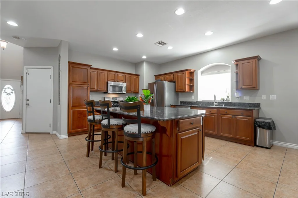 9504 Victory Garden, Las Vegas, NV 89149
