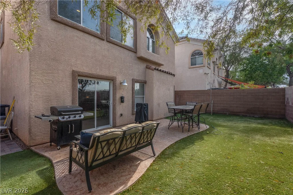 9504 Victory Garden, Las Vegas, NV 89149