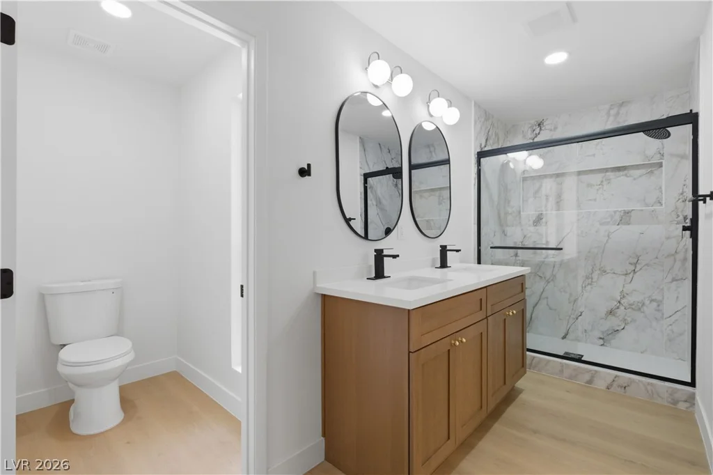 3986 Avebury, Las Vegas, NV 89121