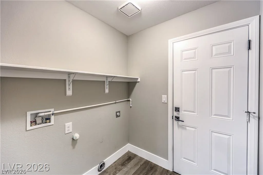 5325 El Capitan, Las Vegas, NV 89149