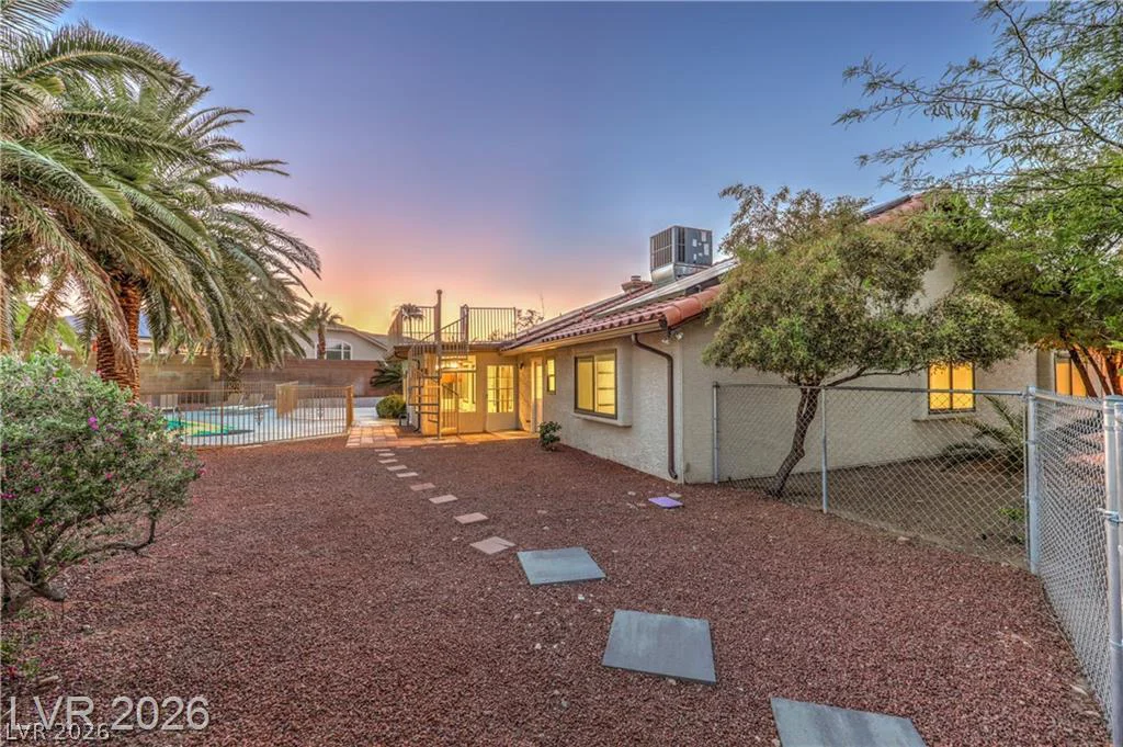 5325 El Capitan, Las Vegas, NV 89149