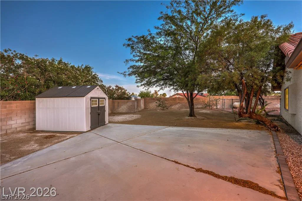 5325 El Capitan, Las Vegas, NV 89149