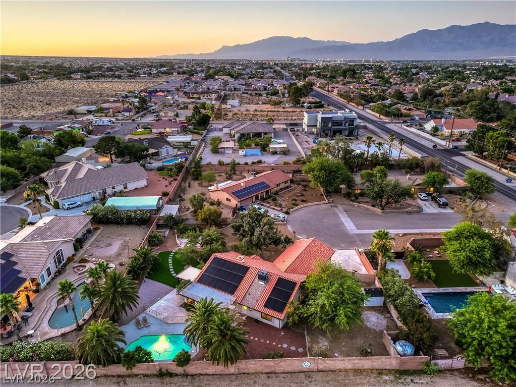 5325 El Capitan, Las Vegas, NV 89149