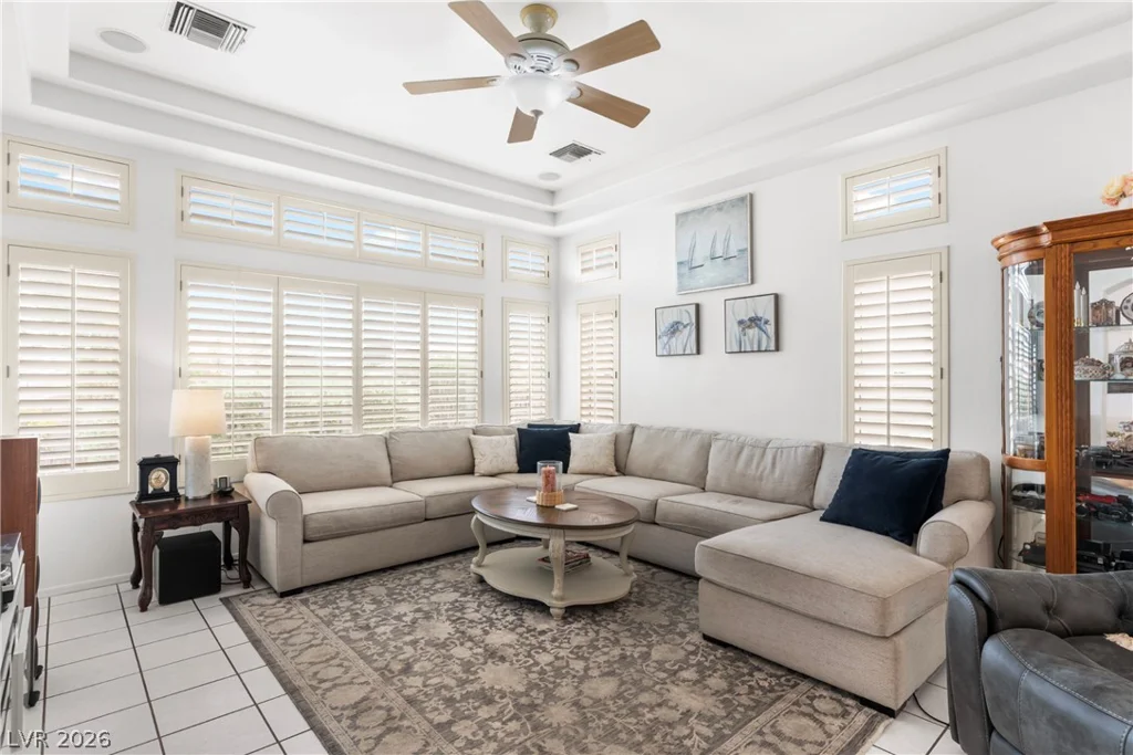 2742 Hartwick, Las Vegas, NV 89134