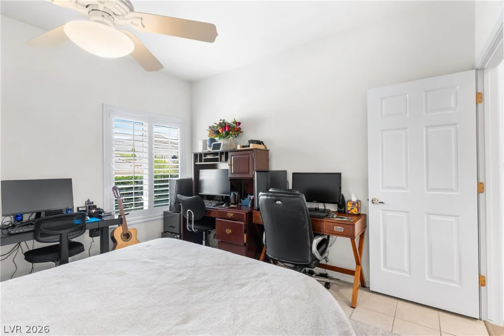 2742 Hartwick, Las Vegas, NV 89134