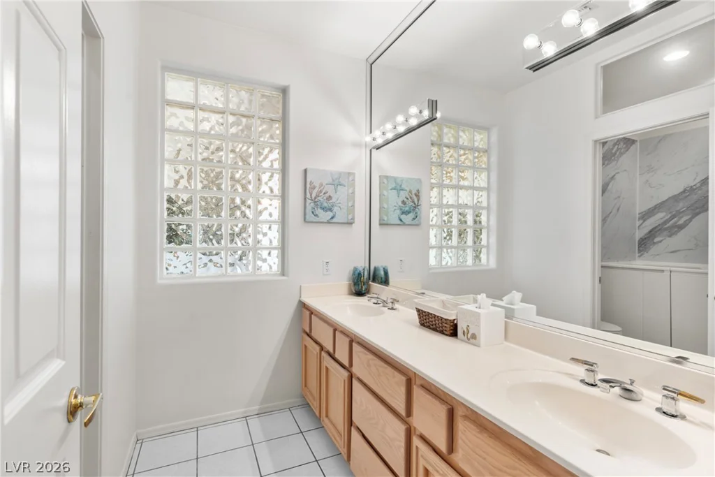 2742 Hartwick, Las Vegas, NV 89134