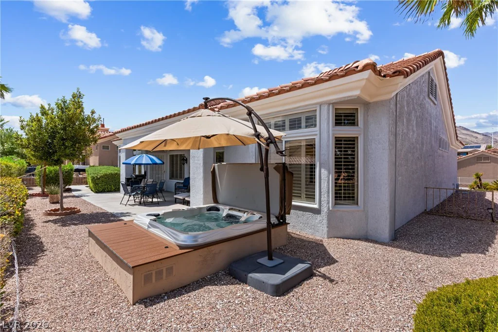 2742 Hartwick, Las Vegas, NV 89134