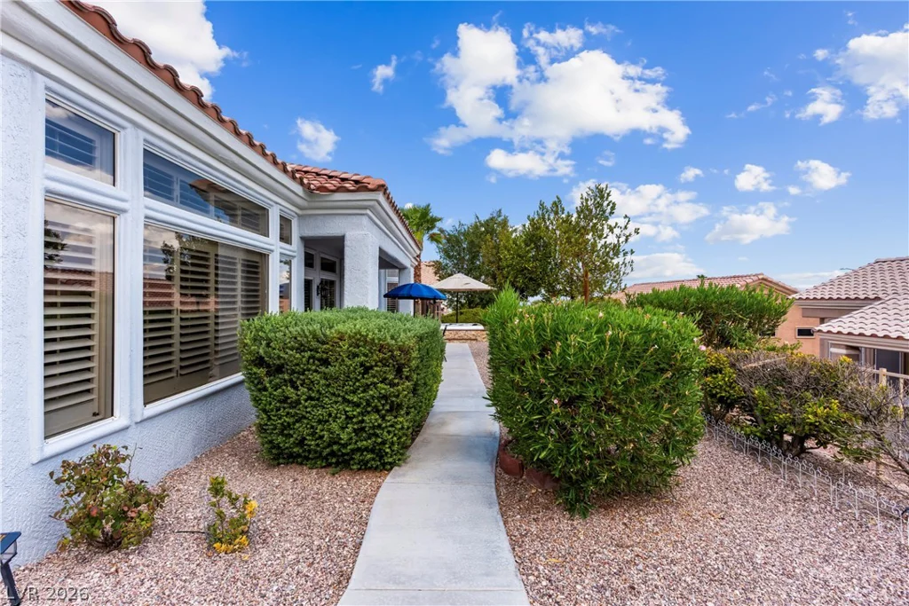 2742 Hartwick, Las Vegas, NV 89134