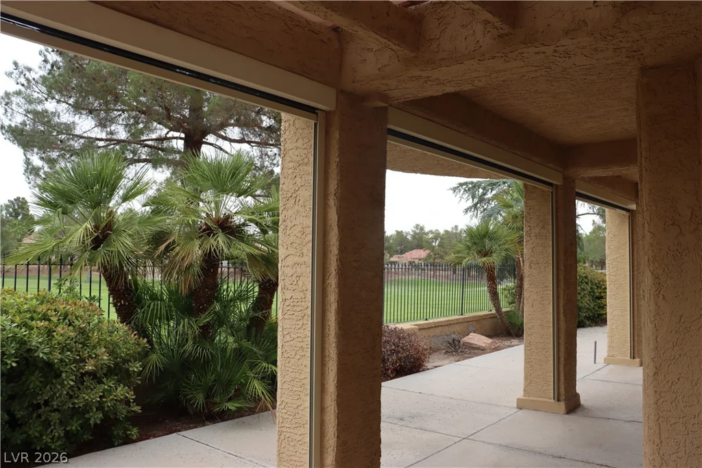 7890 Castle Pines, Las Vegas, NV 89113