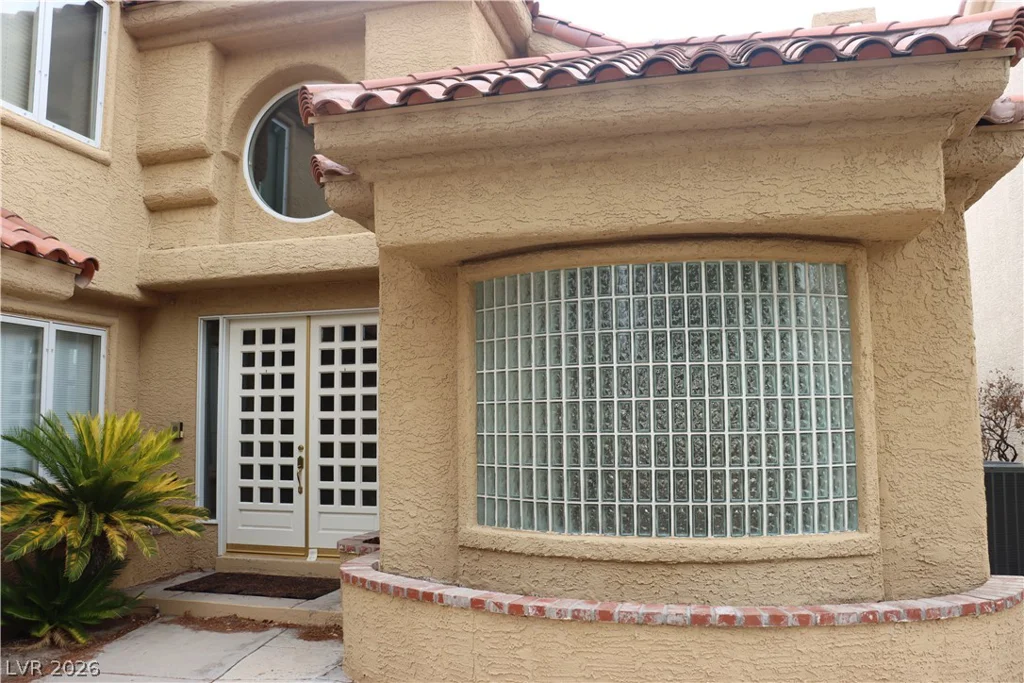 7890 Castle Pines, Las Vegas, NV 89113
