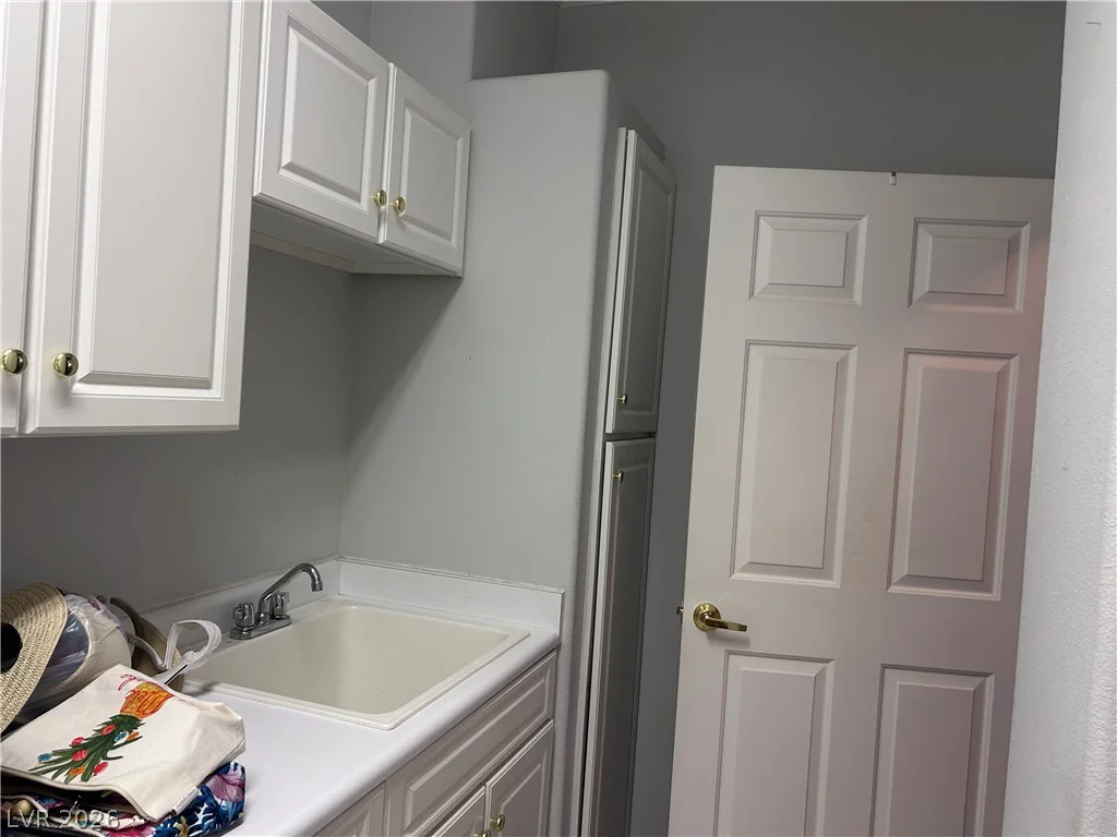 8701 Red Brook, Las Vegas, NV 89128