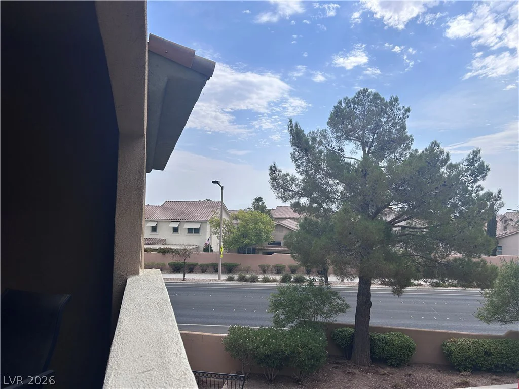 8701 Red Brook, Las Vegas, NV 89128