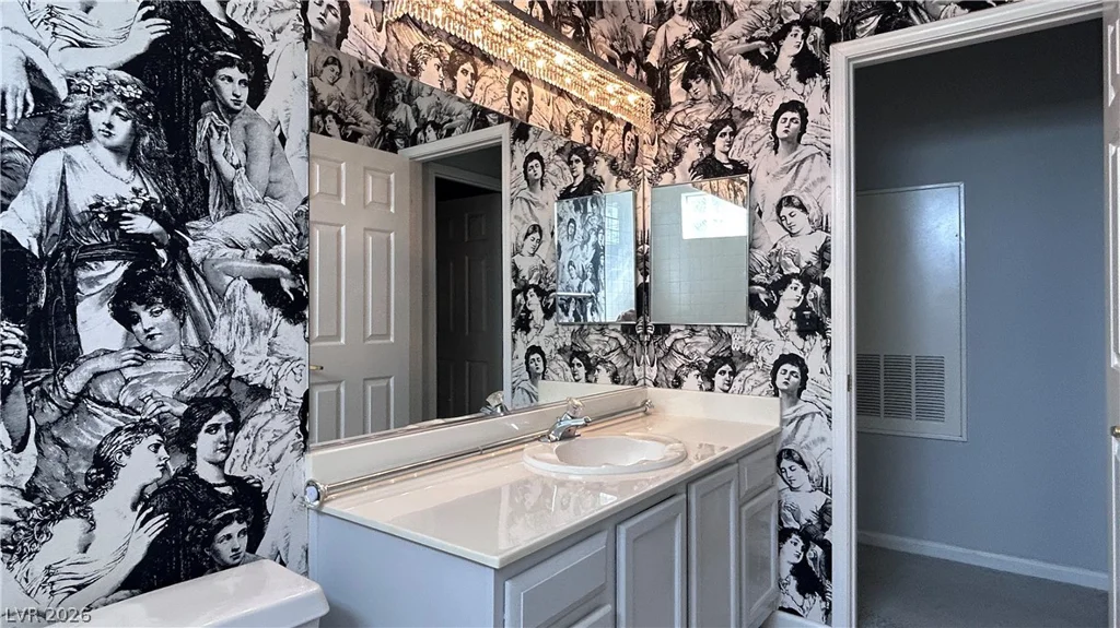 8701 Red Brook, Las Vegas, NV 89128