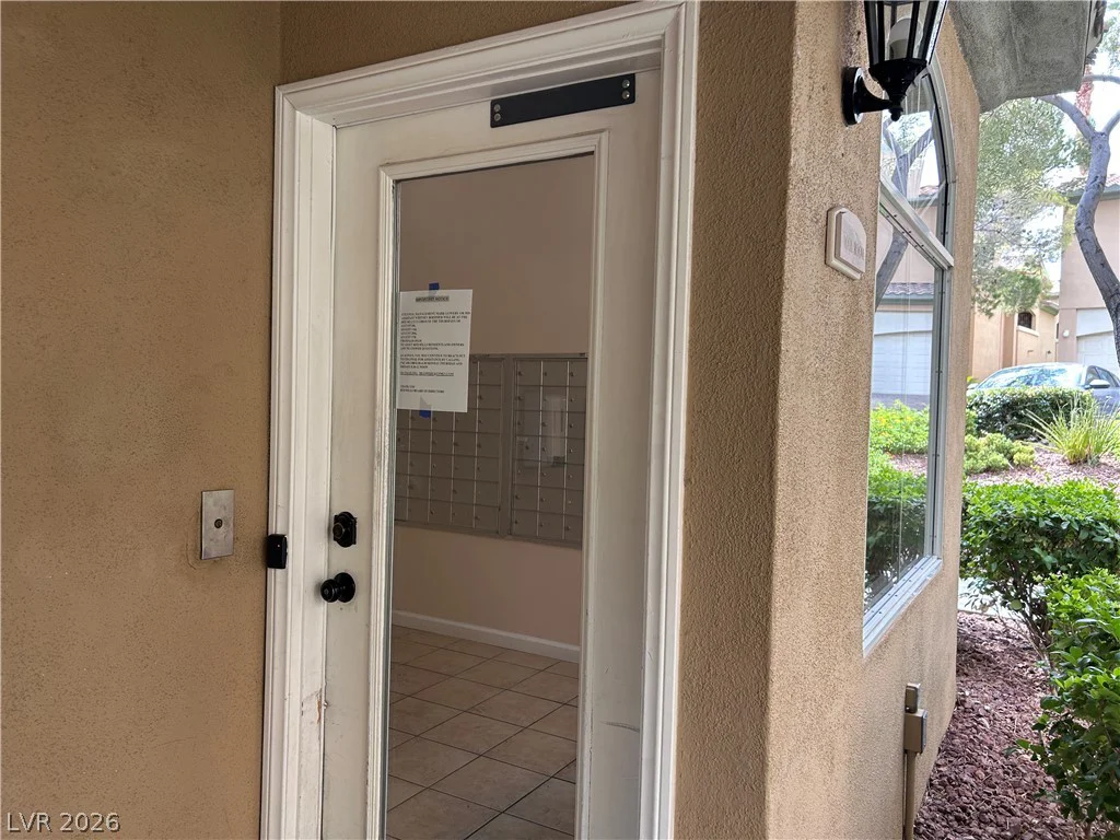 8701 Red Brook, Las Vegas, NV 89128