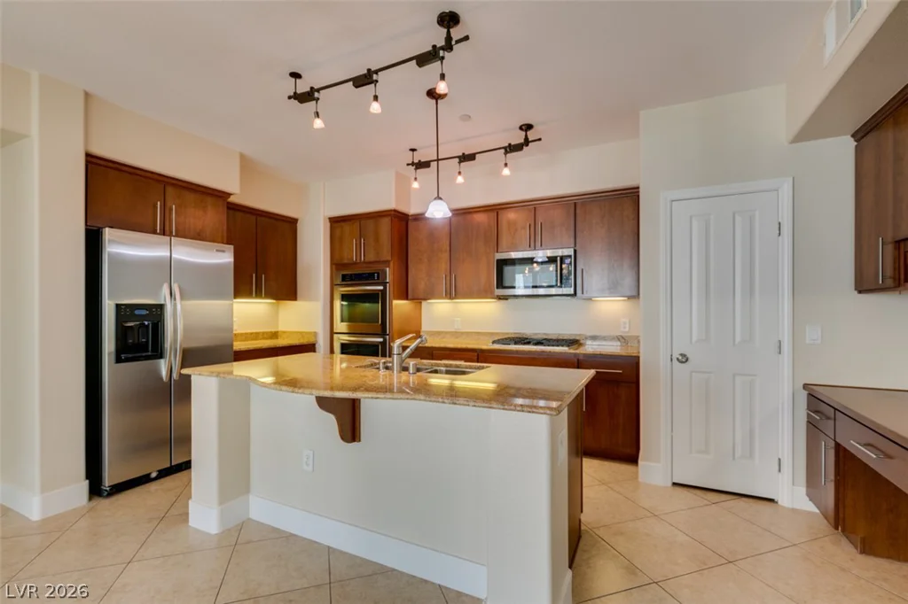 2555 Hampton, Henderson, NV 89052