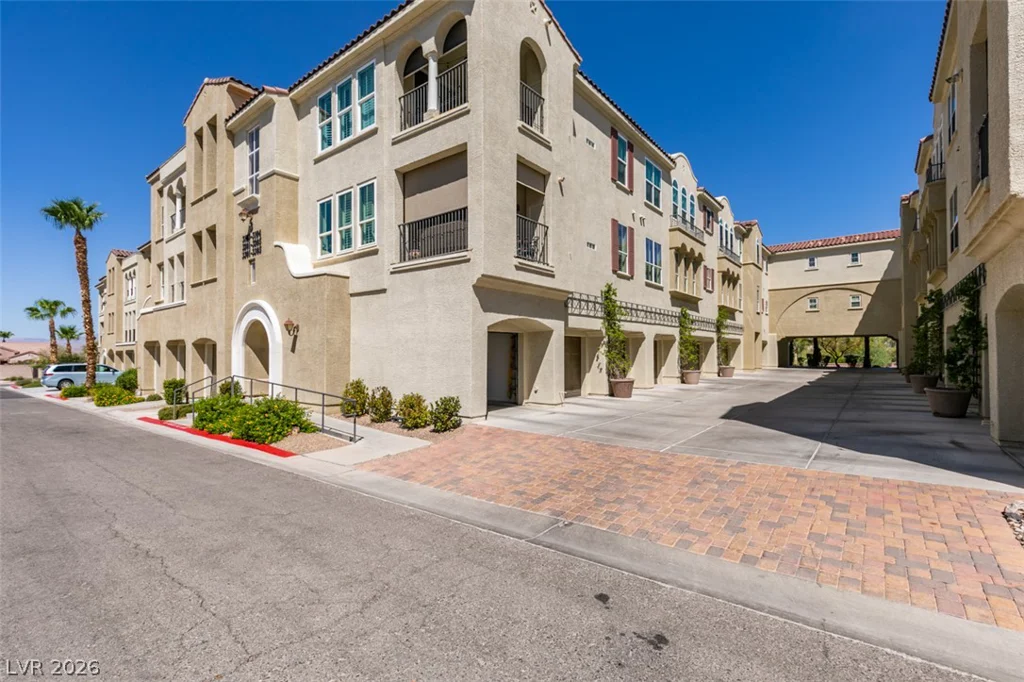 2555 Hampton, Henderson, NV 89052