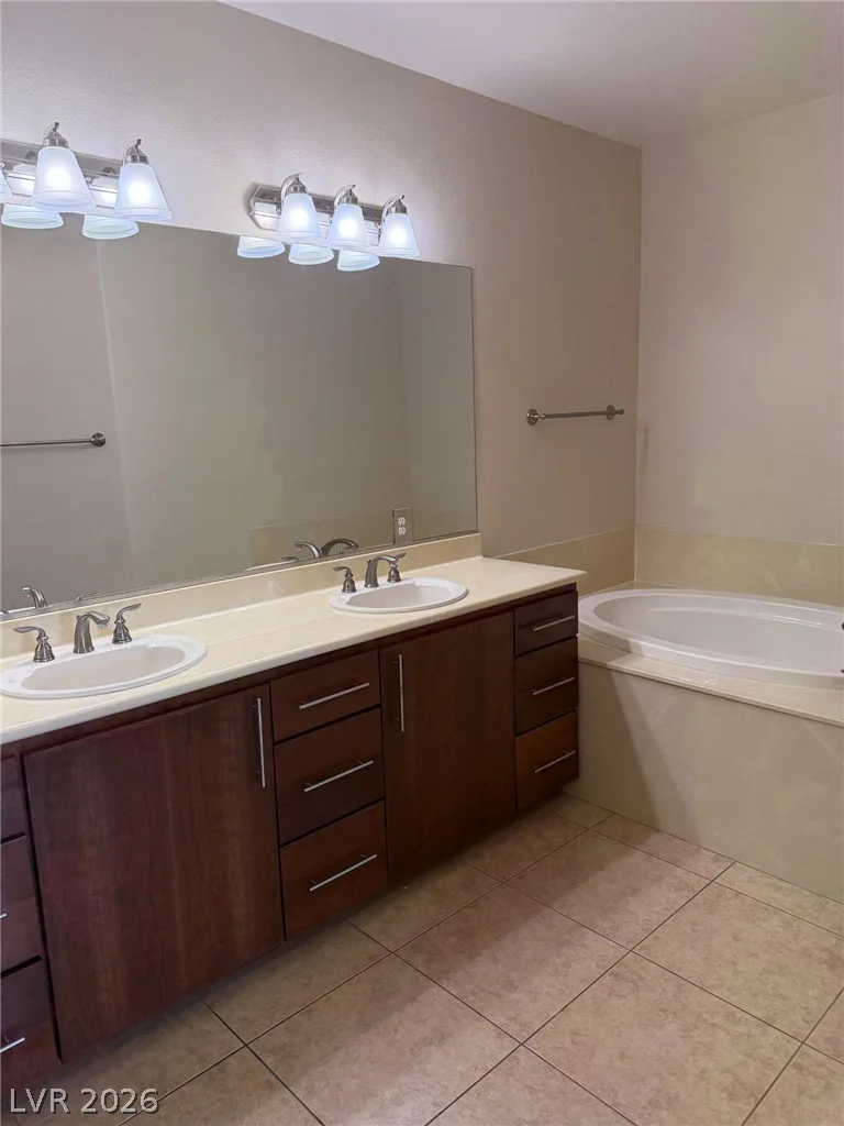 2555 Hampton, Henderson, NV 89052