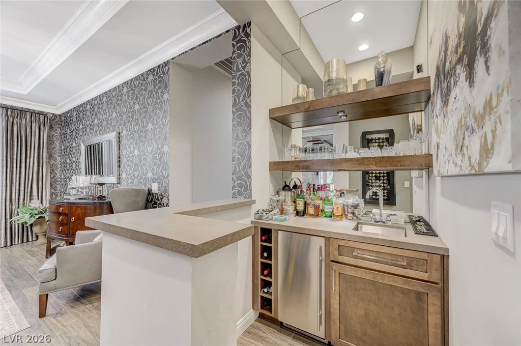 81 Navarra Canyon, Las Vegas, NV 89138