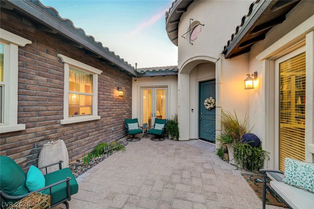 81 Navarra Canyon, Las Vegas, NV 89138