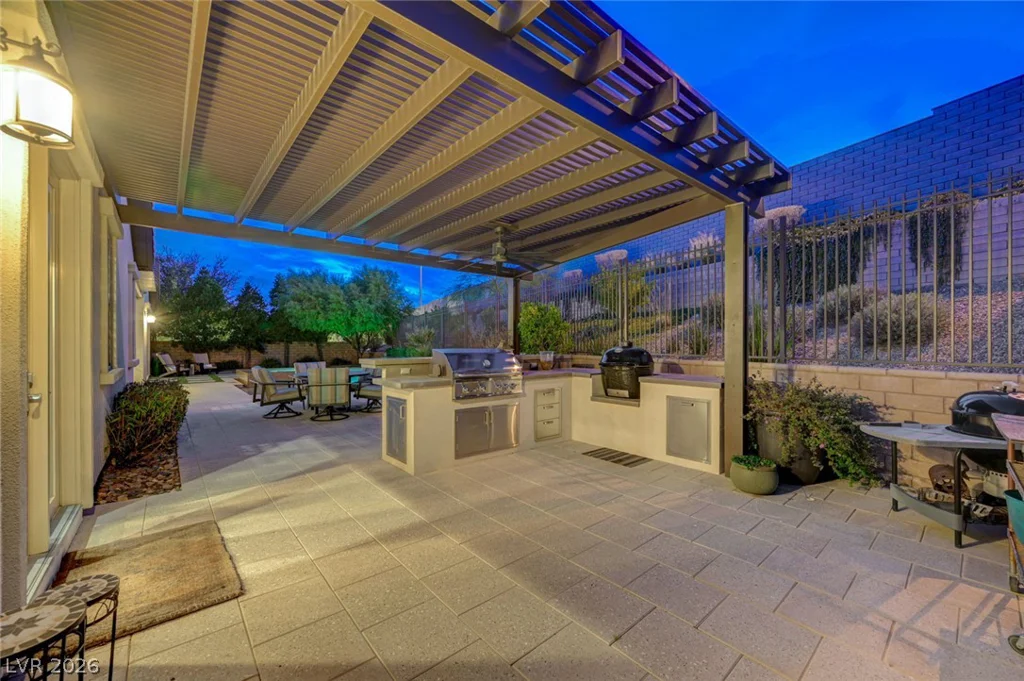 81 Navarra Canyon, Las Vegas, NV 89138