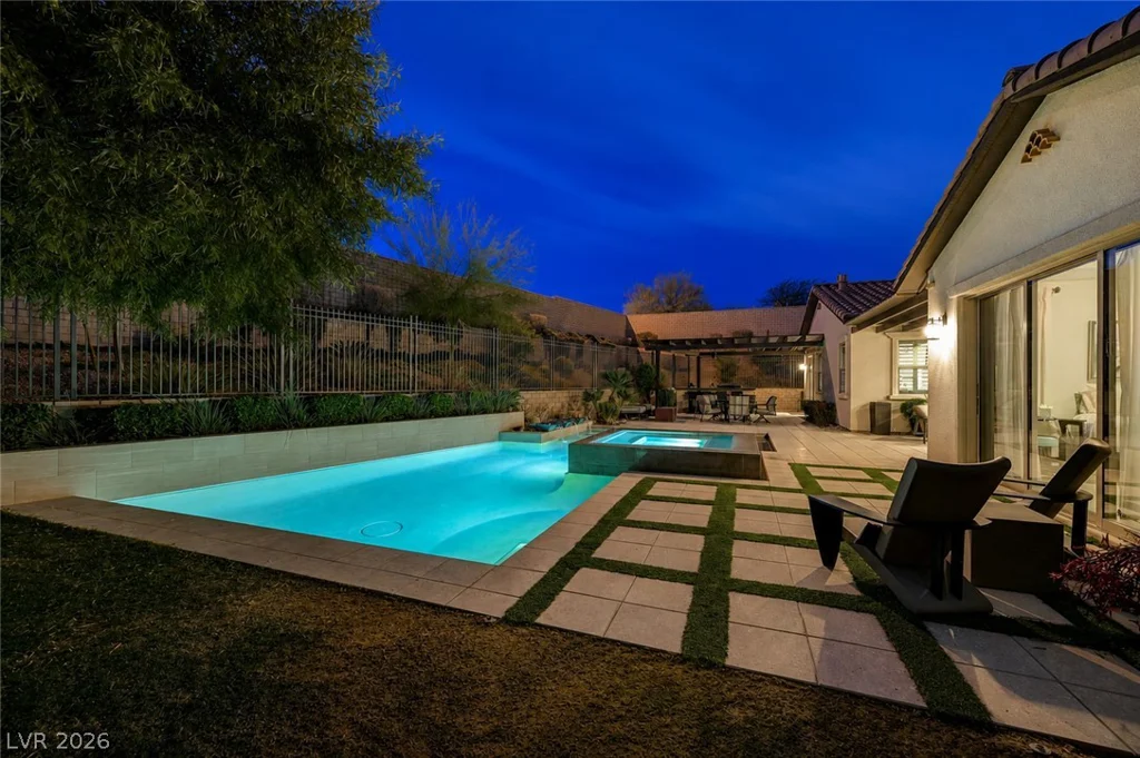 81 Navarra Canyon, Las Vegas, NV 89138