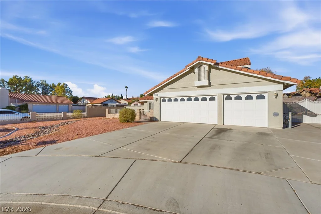 1425 Cutler, Las Vegas, NV 89117
