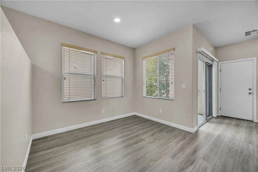 12052 Hathaway Pines, Las Vegas, NV 89138