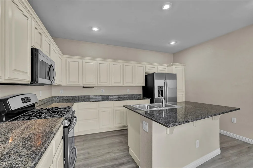 12052 Hathaway Pines, Las Vegas, NV 89138
