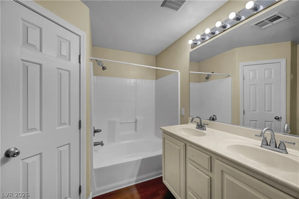 12052 Hathaway Pines, Las Vegas, NV 89138