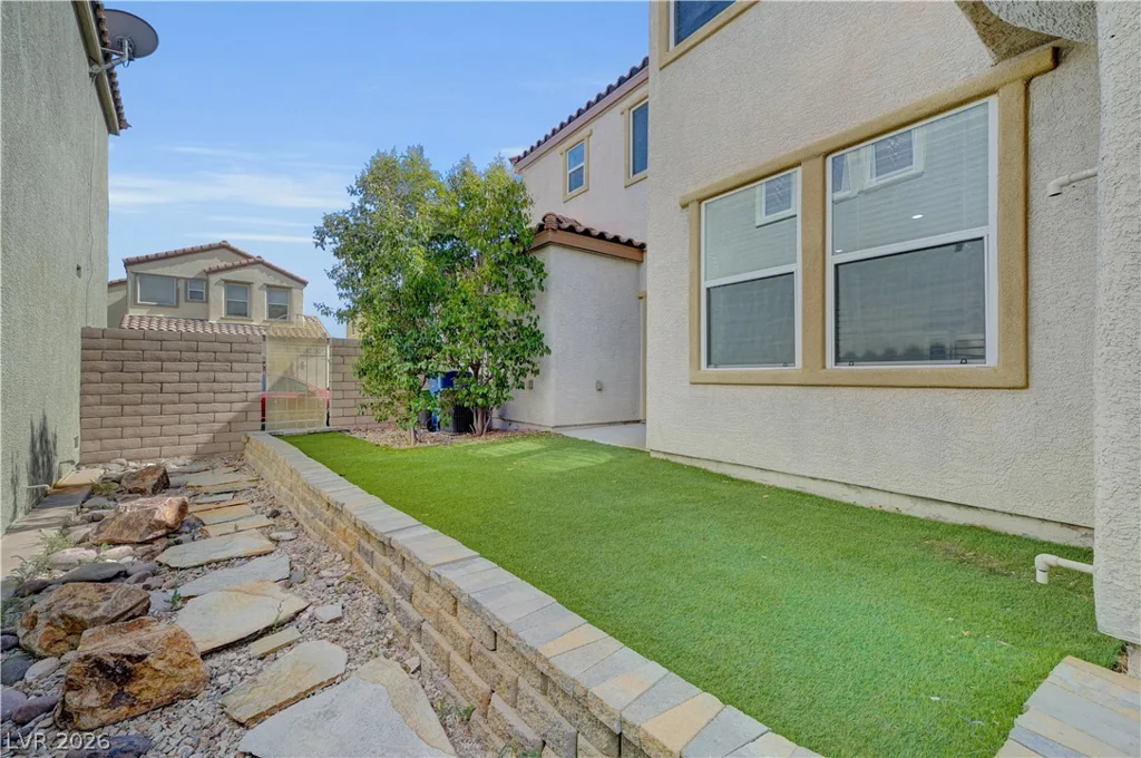 12052 Hathaway Pines, Las Vegas, NV 89138