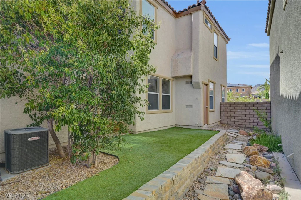 12052 Hathaway Pines, Las Vegas, NV 89138