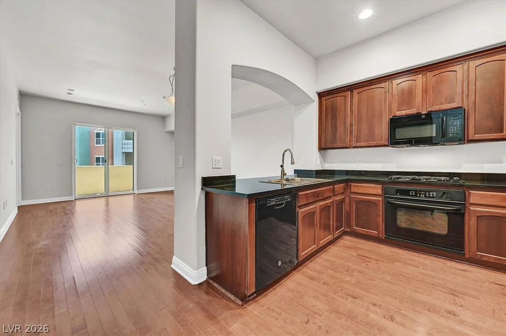 38 Serene, Las Vegas, NV 89123