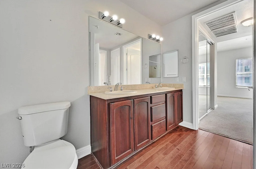 38 Serene, Las Vegas, NV 89123