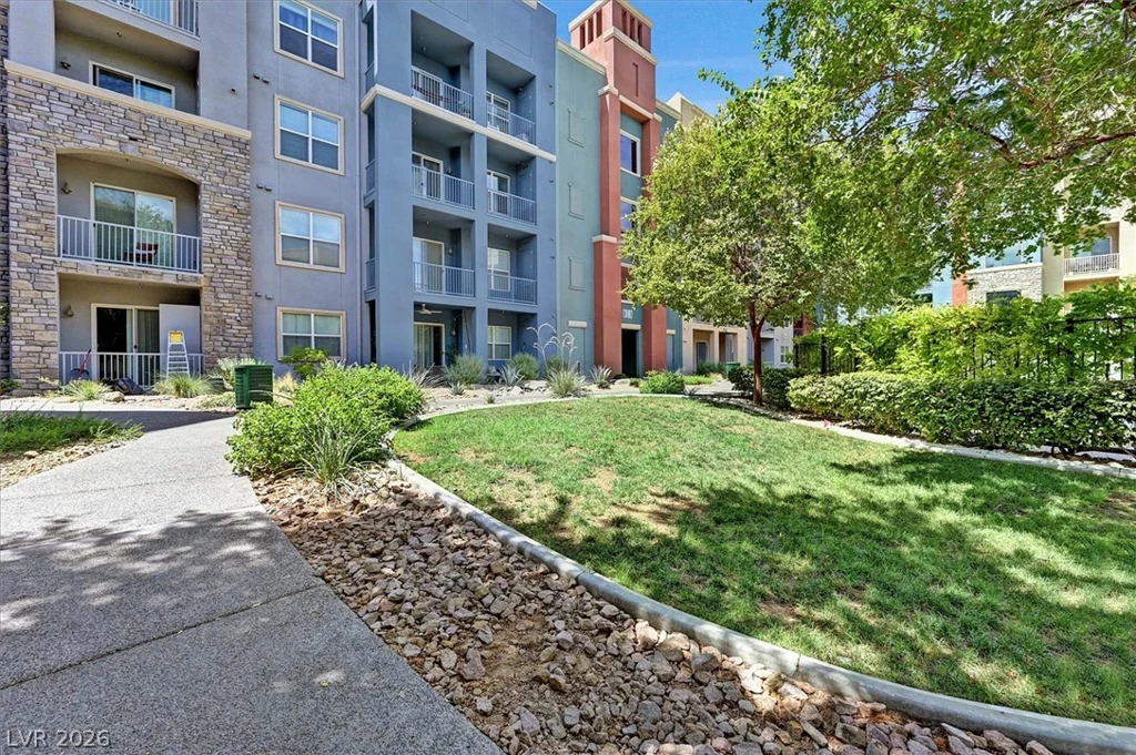 38 Serene, Las Vegas, NV 89123