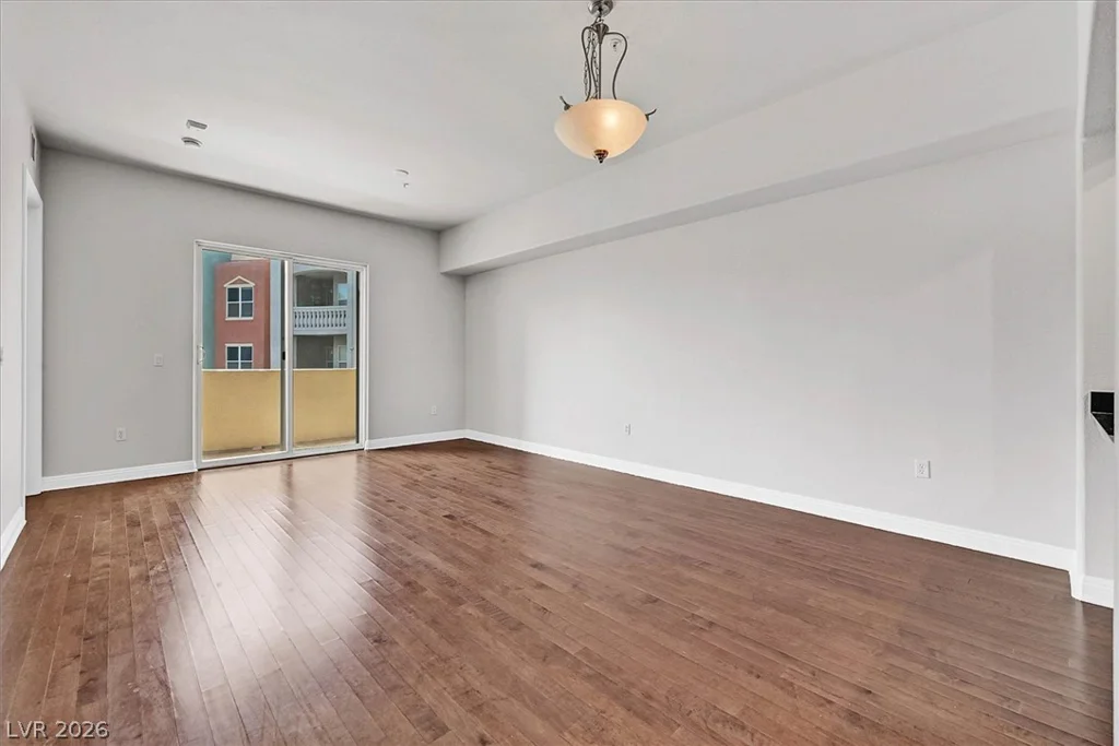 38 Serene, Las Vegas, NV 89123