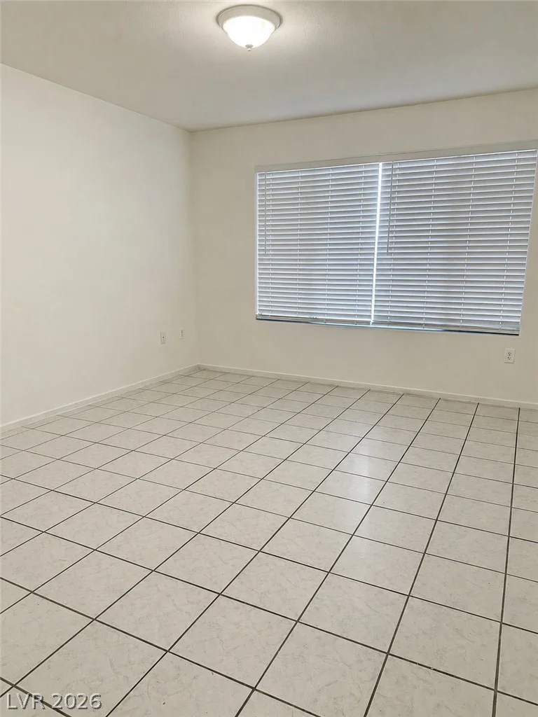 5710 Tropicana, Las Vegas, NV 89122