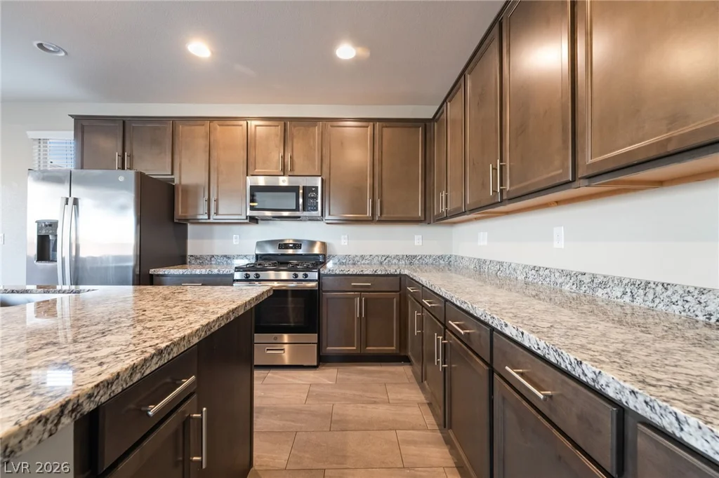 5946 Roaring Canyon, Las Vegas, NV 89139