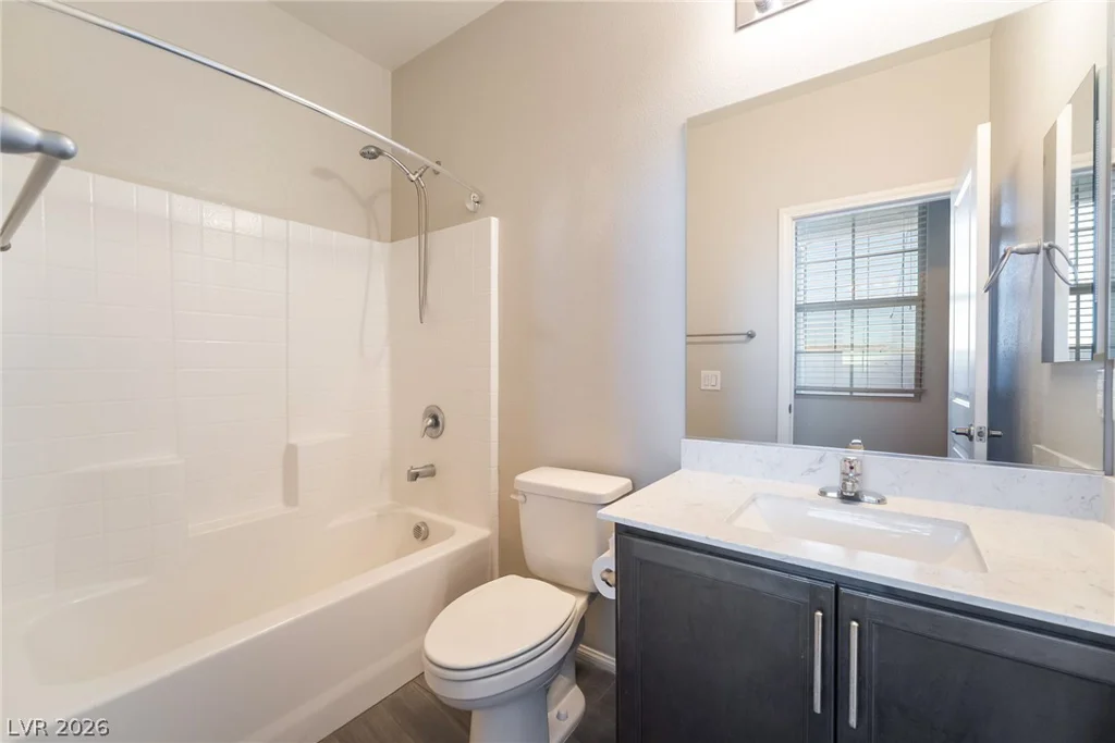 5946 Roaring Canyon, Las Vegas, NV 89139