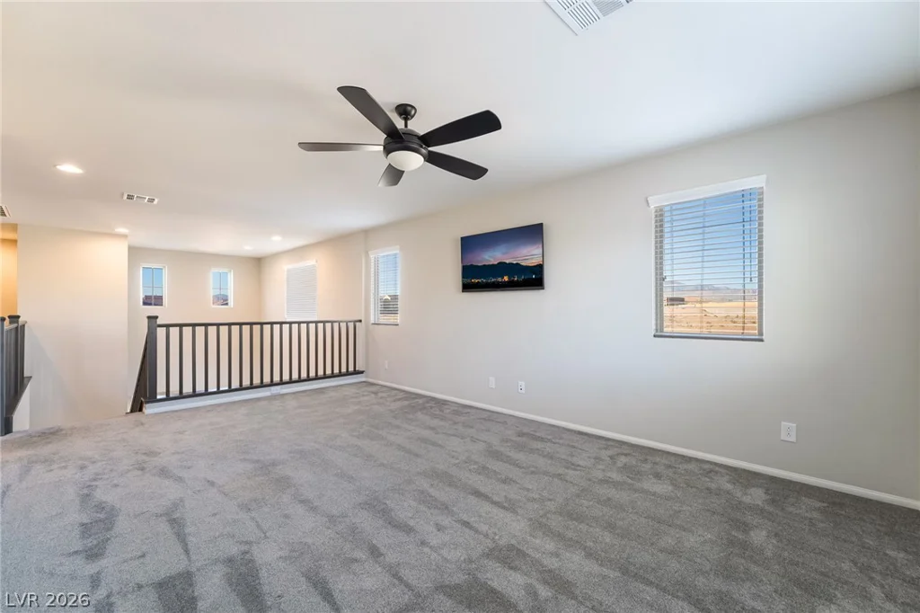 5946 Roaring Canyon, Las Vegas, NV 89139